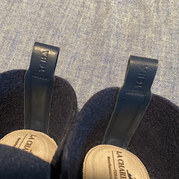 Serena & Lily French Felt Slippers Size 8.5-EU-40 Navy NWT-in box - Picture 7 of 11